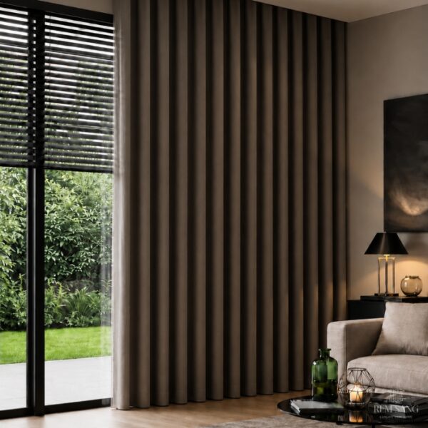 rem-vai-taupe-shadow-1
